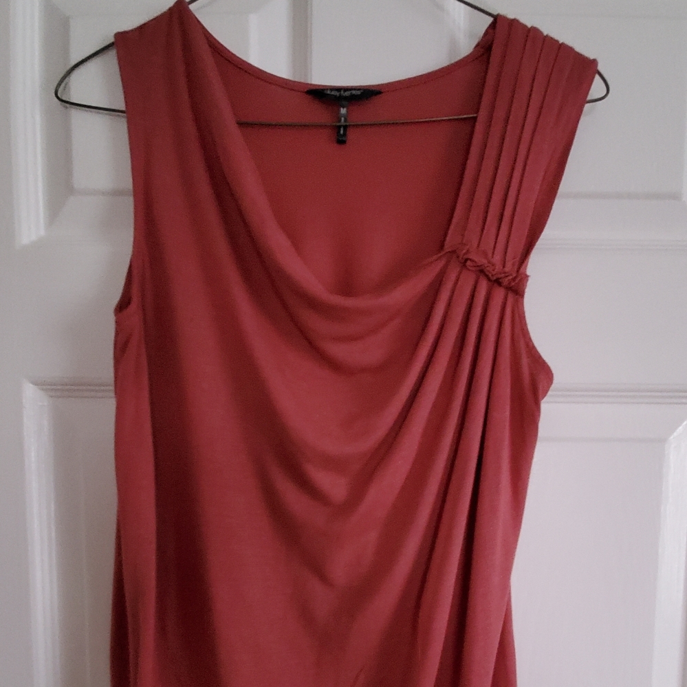 5/$10 Dressy tank fl